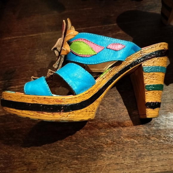 Elite by Corky's "Keely" heels size 10 - Picture 2 of 11